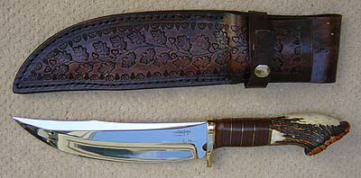 Scagel Style knife by Gil Hibben