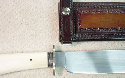 Mike Johnson Bowie knife