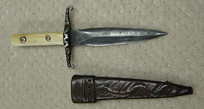 Peddler Primitive Dagger